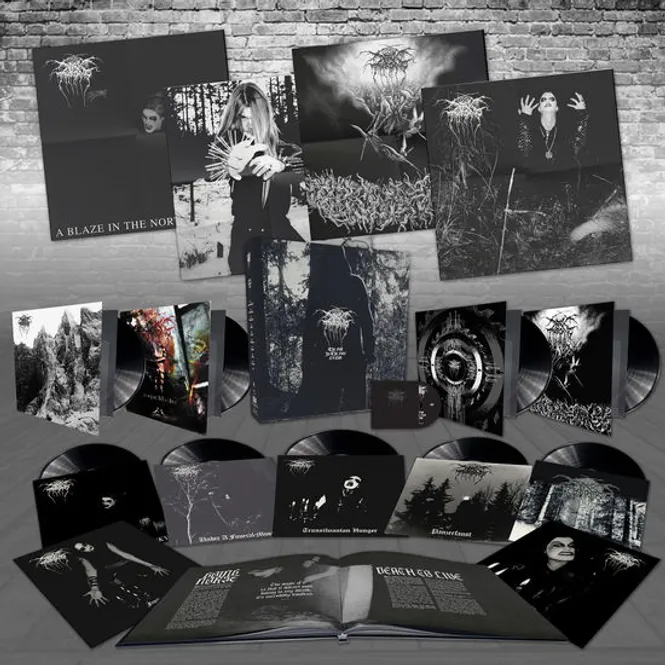 Hovedbilde Darkthrone-The Fist In The Face Of God(LTD Box)