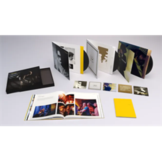 Hovedbilde Thomas Dybdahl-October Trilogy(LTD Box set)